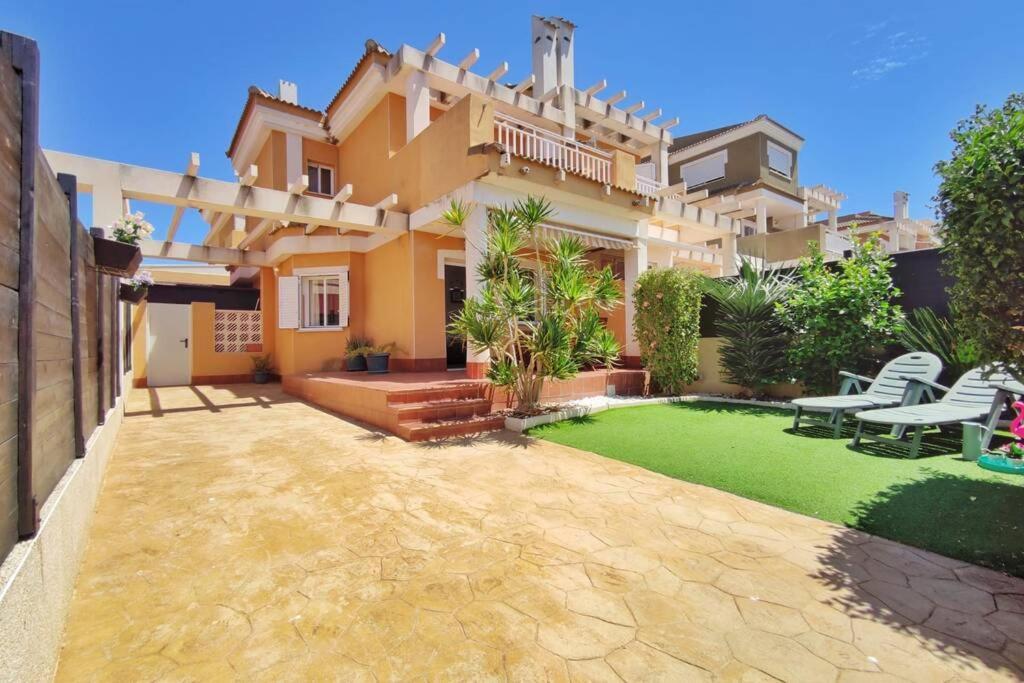Montefaro Spacious Townhouse - Beach & Pool Santa Pola Buitenkant foto